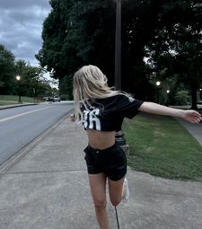 Instagram post by @charlieferarie