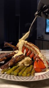 Instagram post by @entres__