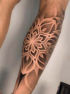 Instagram post by @alextreze13