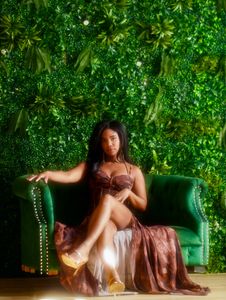 Instagram post by @syeda_bombom