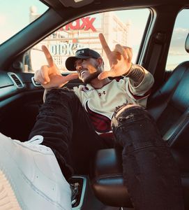 Instagram post by @jayphysiq