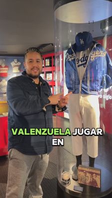 Instagram post by @soyphillip