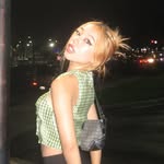 @jasminele Instagram Profile