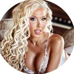 @brittneykadexo Instagram Profile