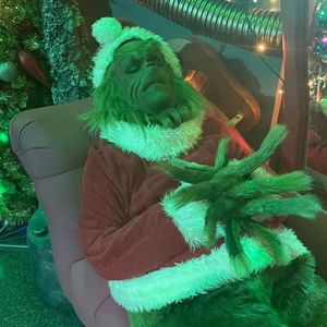 Instagram post by @theuniversalgrinch