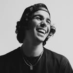@kevinperaza Instagram Profile