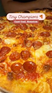 Instagram post by @zach.eats