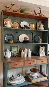 Instagram post by @ahousewren