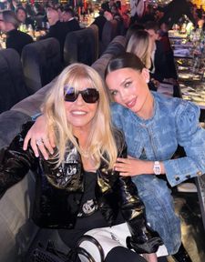 Instagram post by @plein_dieth_hanne