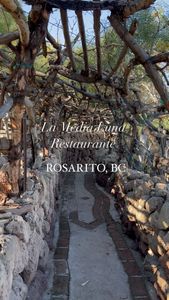 Instagram post by @sparklinglala