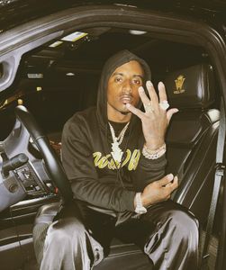 Instagram post by @deionsandersjr