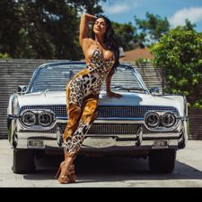 Instagram post by @ifbbangiegarcia