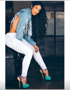 Instagram post by @ifbbangiegarcia