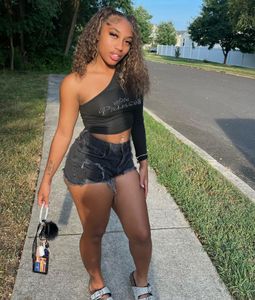 Instagram post by @fxmous._mya