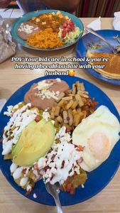 Instagram post by @smalltowntxmamaa